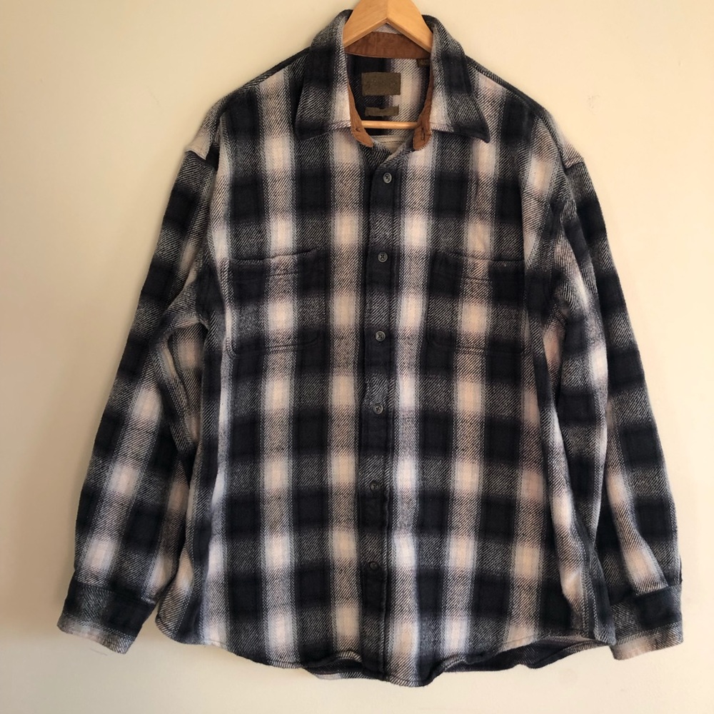 St John’s Bay Brawny Black Heavy Weight Flannel XL - Picture 2 of 7